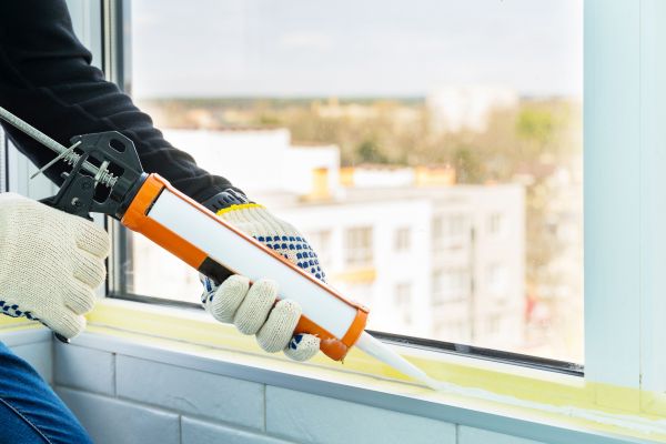Cost of Window Recaulking Service in Mchenry