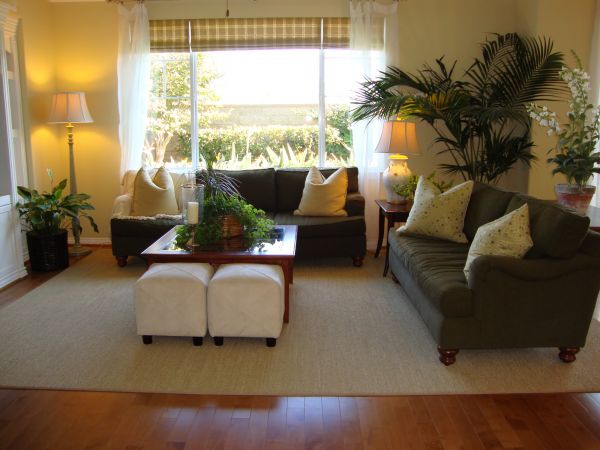 Cost of Valance Rod Installation in Mchenry